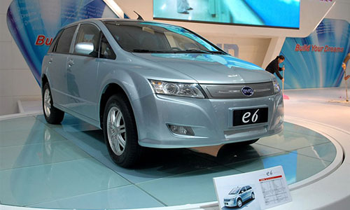 BYD E6